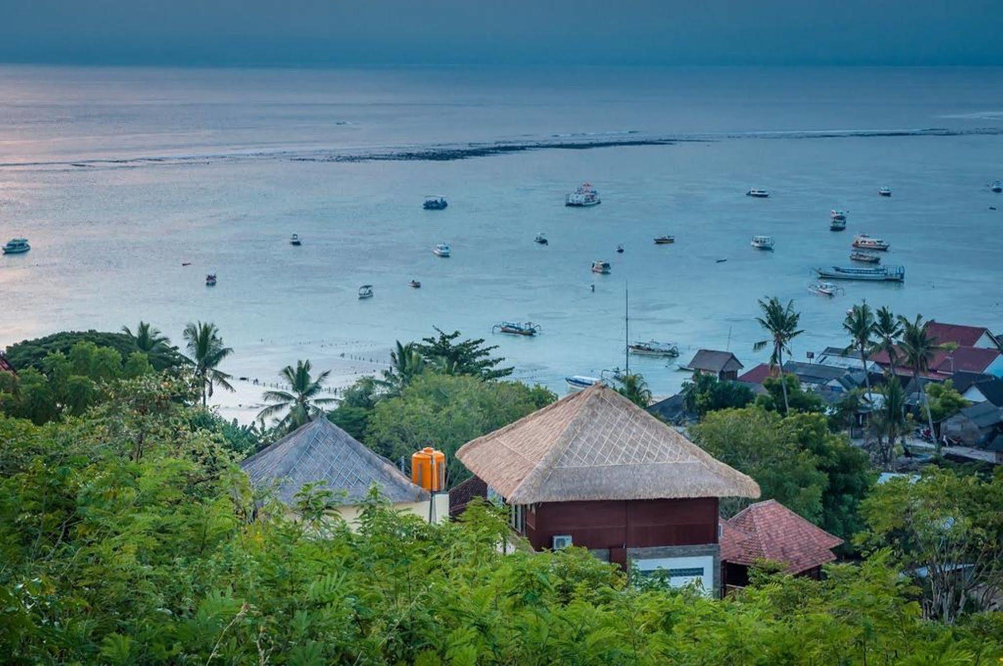 Villa Mimpi Manis Нуса-Лембонган Экстерьер фото
